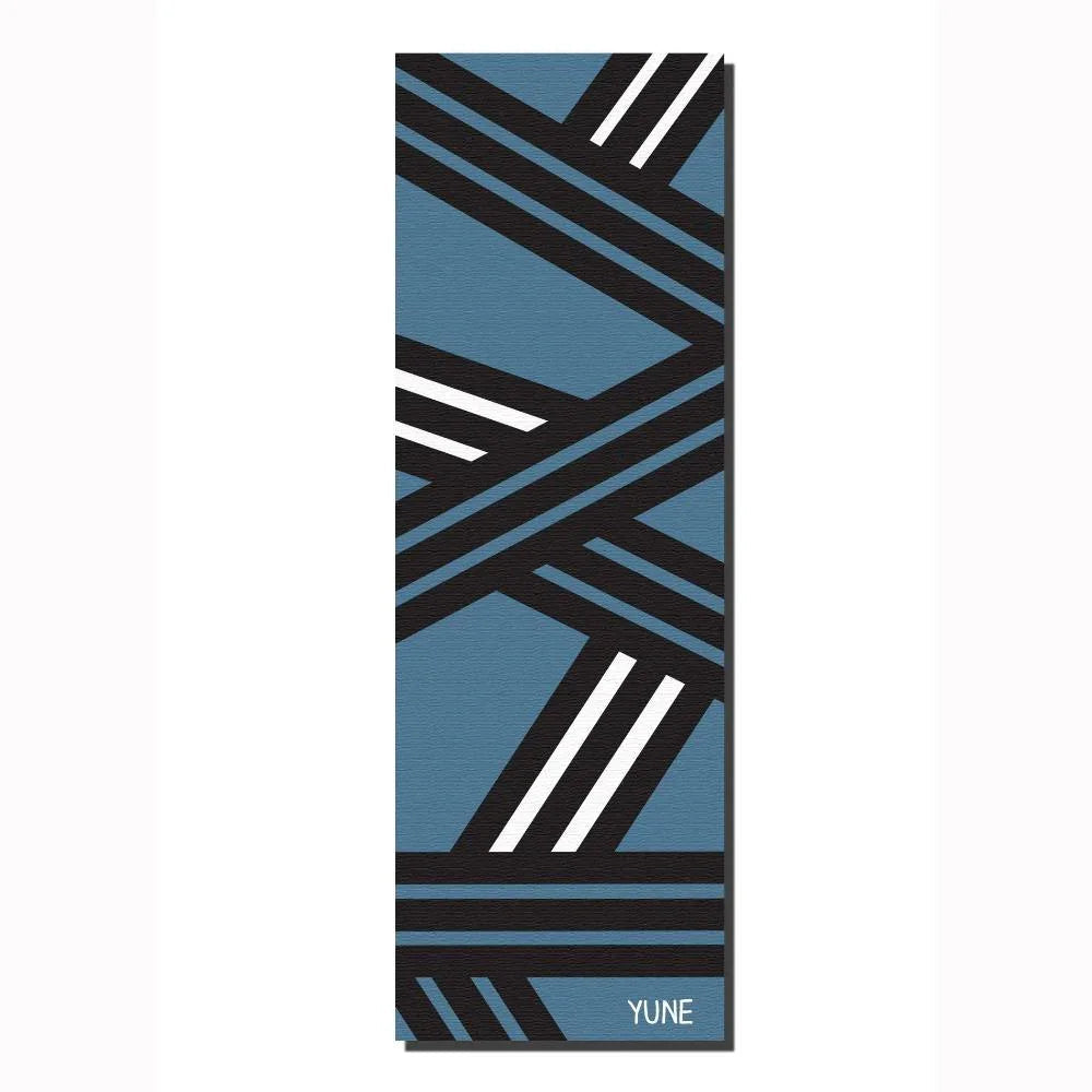 KR36 Yoga Mat – Non-Slip Grip, Cushioned Support & Modern Geometric Design